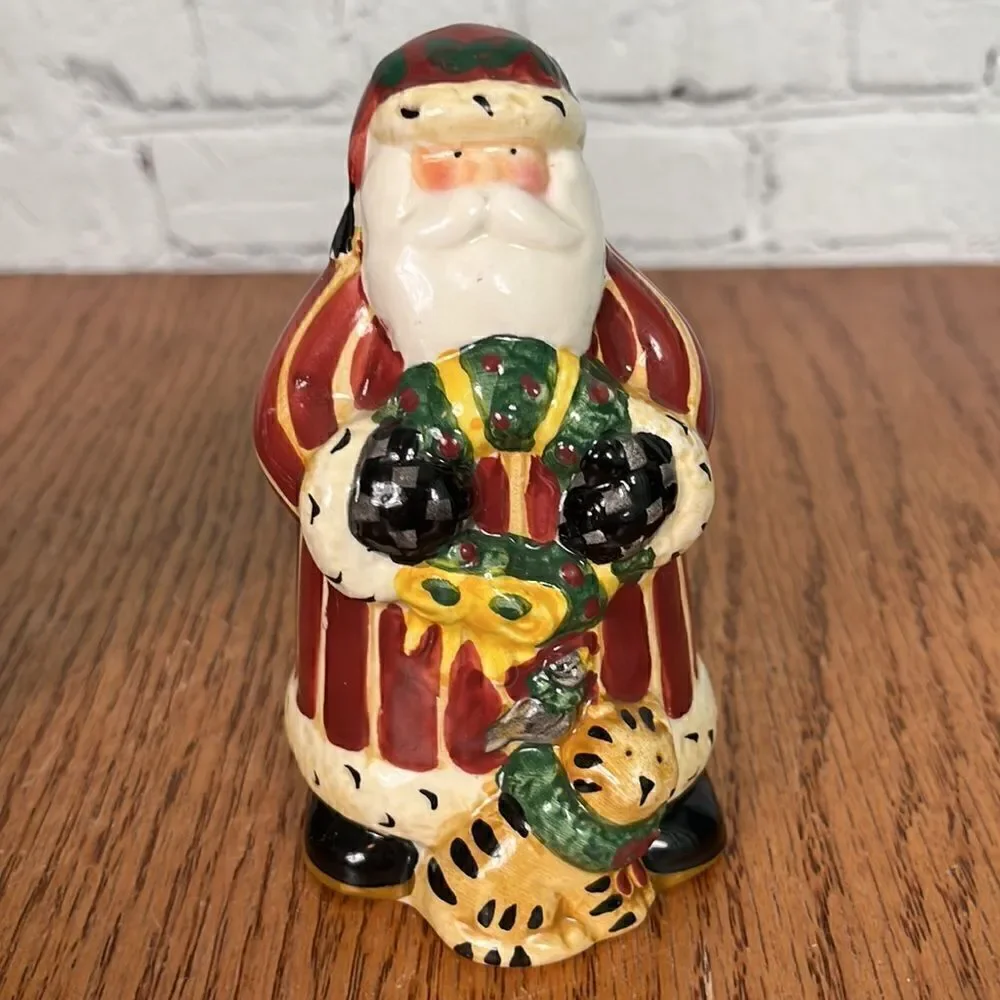 Sakura The Magic of Santa Clause Salt Pepper Shaker Set Ceramic Hand Painted 5”